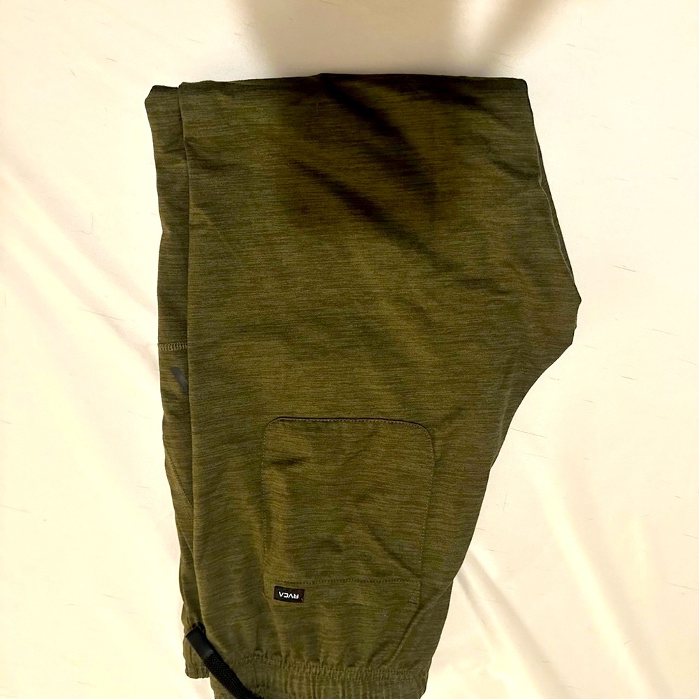 Rare & Out Of Print Rvca C-Able Sweatpants-Army G… - image 7